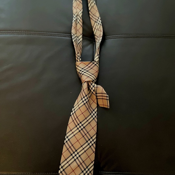 Men's Silk Tie - Picture 1 of 5